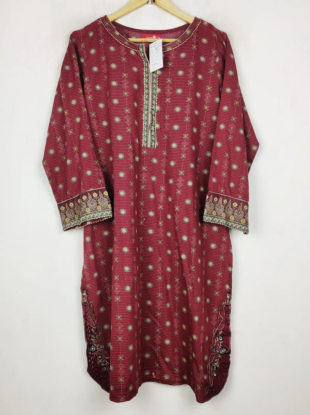 Buy online pre-used pre-loved 100% authentic & Original branded Zeen (BK-5963) available in Pakistan. Top international brands avilable.