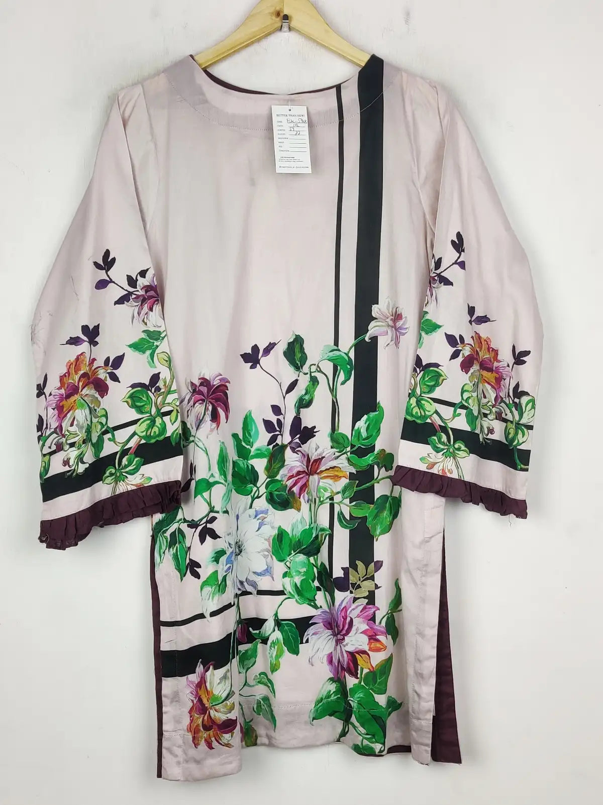 Buy online pre-used pre-loved 100% authentic & Original branded Alkaram (BK-5968) available in Pakistan. Top international brands avilable.