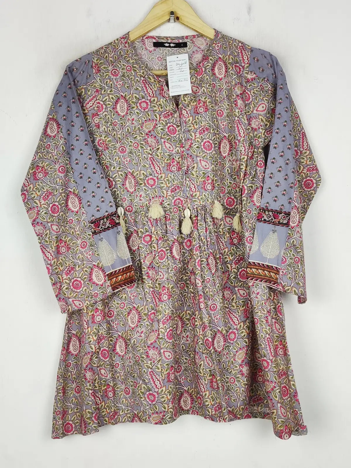 Buy online pre-used pre-loved 100% authentic & Original branded Khaadi (BK-6058) available in Pakistan. Top international brands avilable.