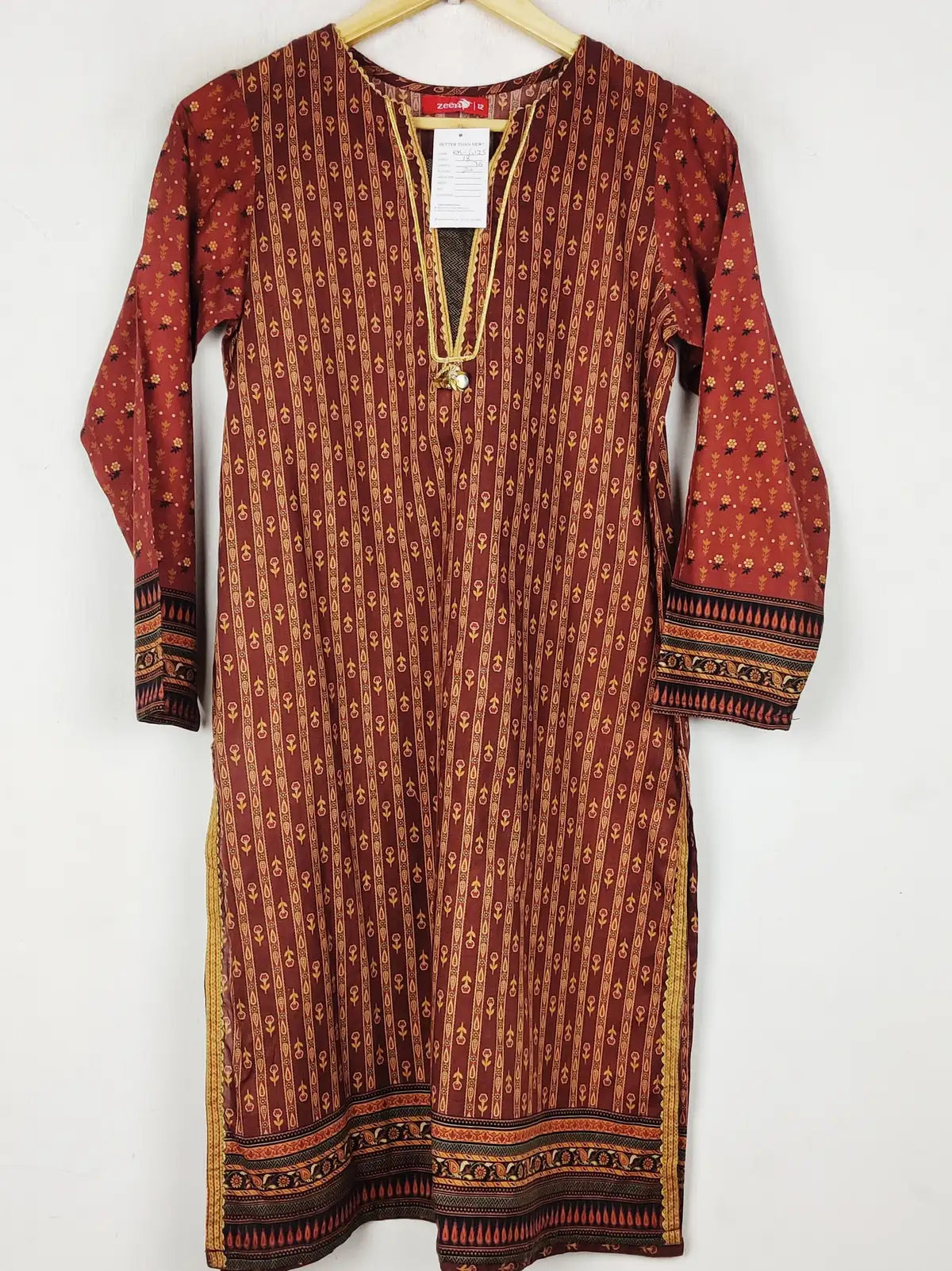 Buy online pre-used pre-loved 100% authentic & Original branded Zeenat (BK-6125) available in Pakistan. Top international brands avilable.