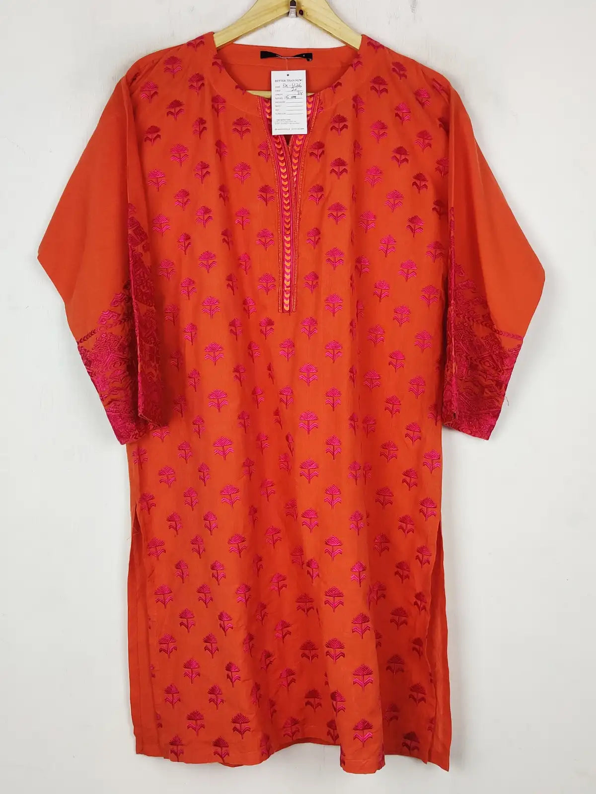 Buy online pre-used pre-loved 100% authentic & Original branded Khaadi (BK-6126) available in Pakistan. Top international brands avilable.