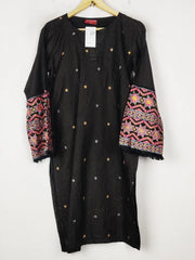 Buy online pre-used pre-loved 100% authentic & Original branded Simran,S (BK-6152) available in Pakistan. Top international brands avilable.