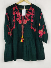 Buy online pre-used pre-loved 100% authentic & Original branded Ethnie (BK-6184) available in Pakistan. Top international brands avilable.