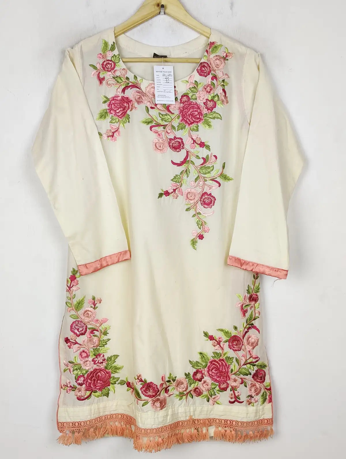 Buy online pre-used pre-loved 100% authentic & Original branded Karma (BK-6192) available in Pakistan. Top international brands avilable.