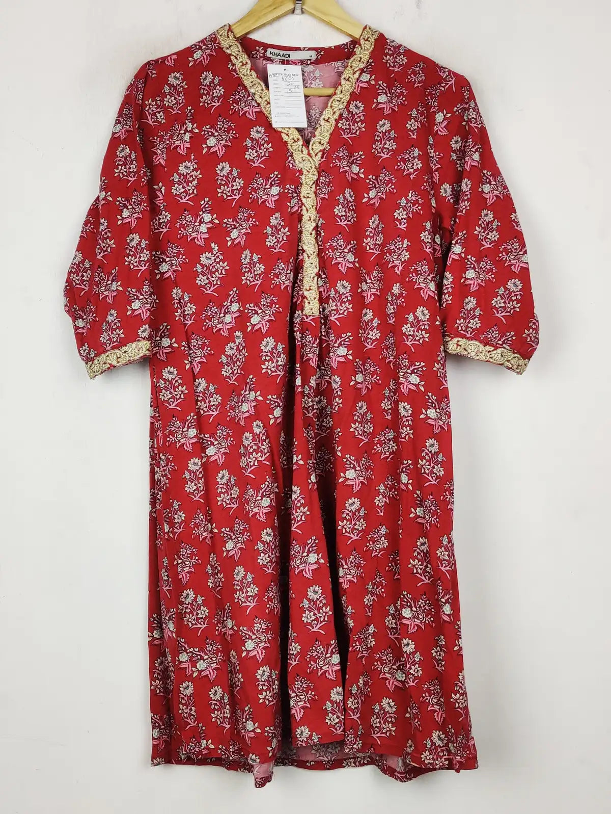 Buy online pre-used pre-loved 100% authentic & Original branded Khaadi (BK-6224) available in Pakistan. Top international brands avilable.