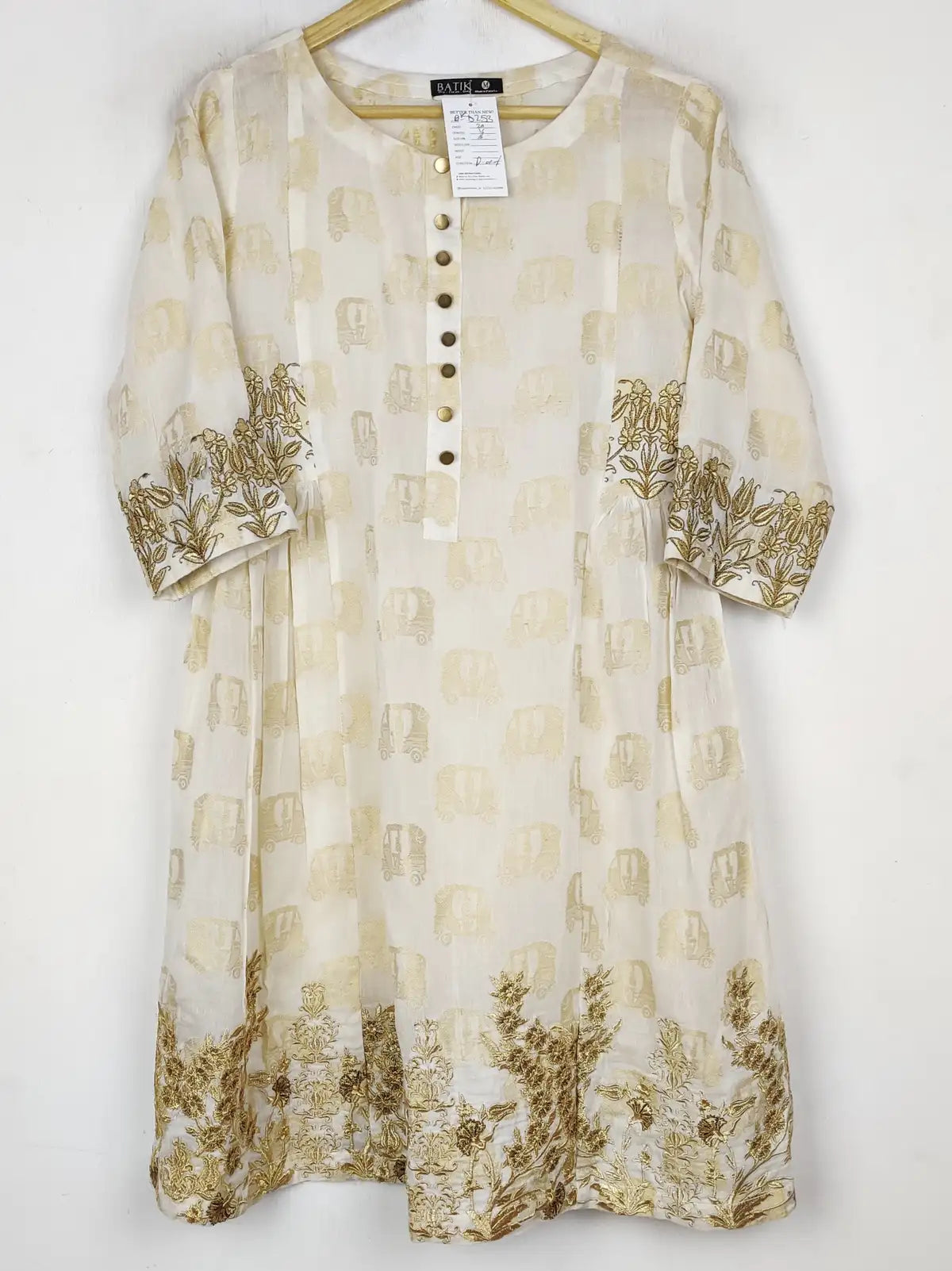 Buy online pre-used pre-loved 100% authentic & Original branded Unknown Brand (BK-6253) available in Pakistan. Top international brands avilable.