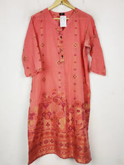 Buy online pre-used pre-loved 100% authentic & Original branded Saya (BK-6261) available in Pakistan. Top international brands avilable.