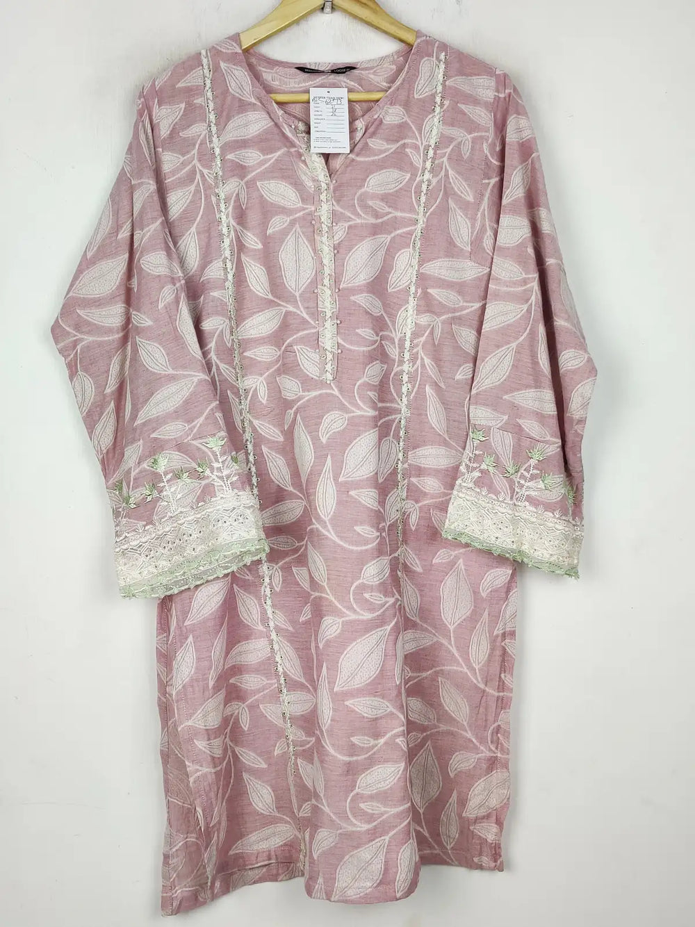 Buy online pre-used pre-loved 100% authentic & Original branded Beechtree (BK-6273) available in Pakistan. Top international brands avilable.