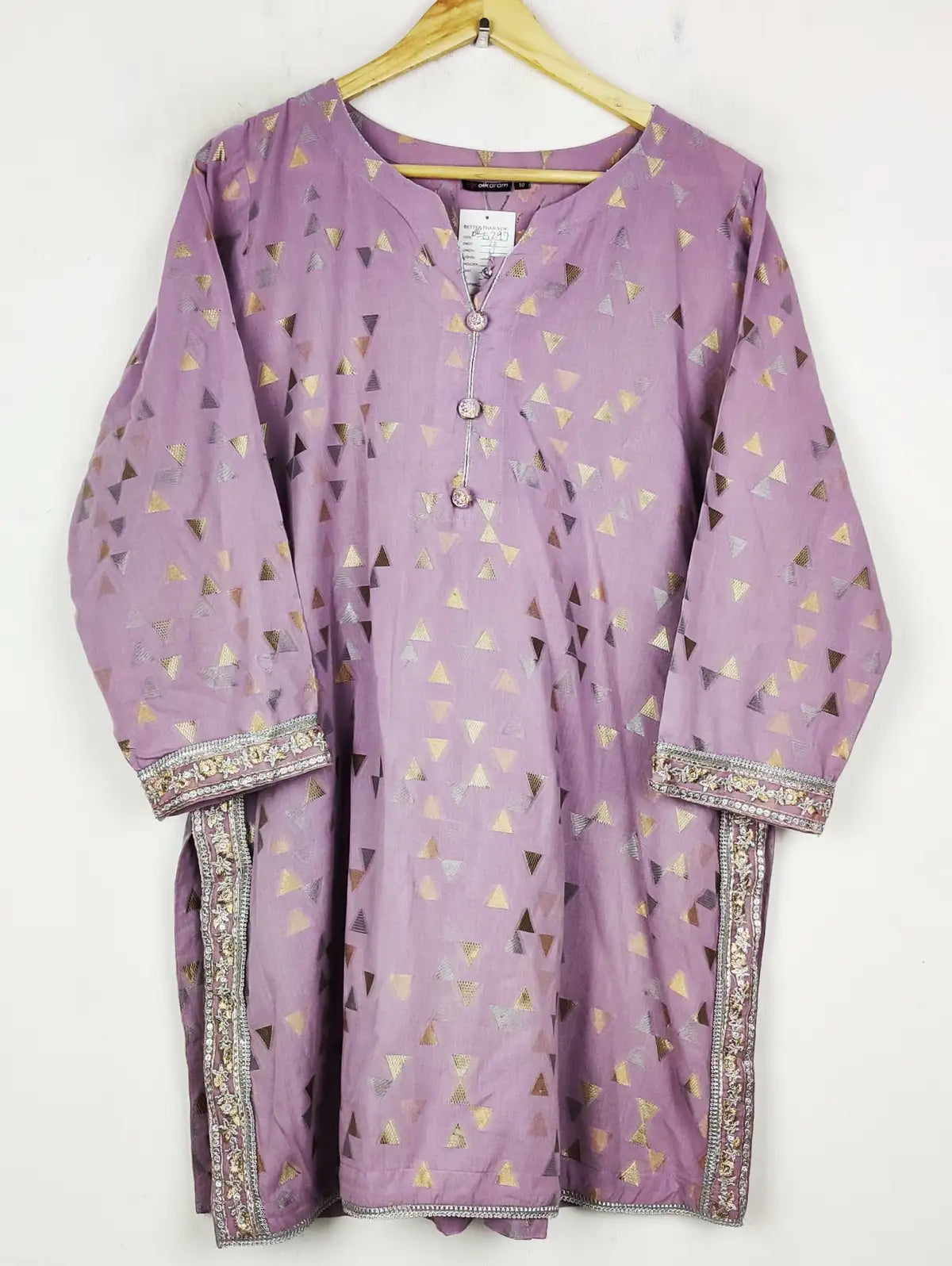 Buy online pre-used pre-loved 100% authentic & Original branded Alkaram (BK-6297) available in Pakistan. Top international brands avilable.