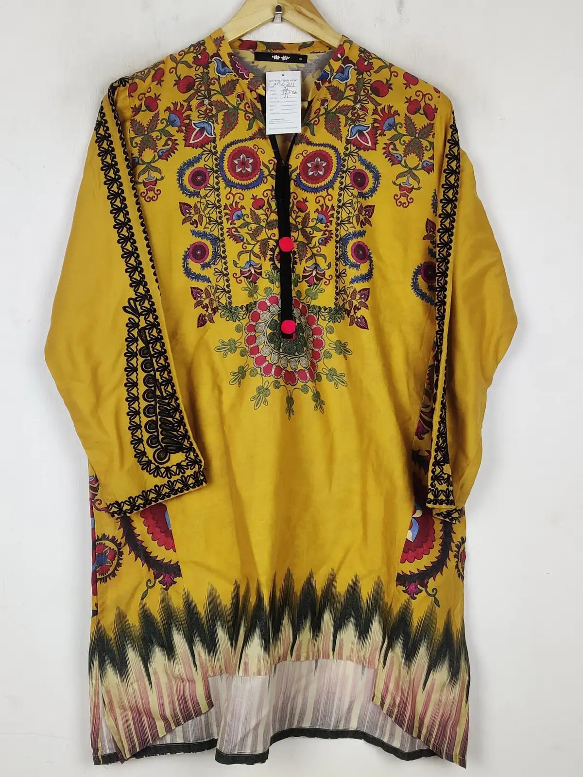 Buy online pre-used pre-loved 100% authentic & Original branded Khaadi (BK-6311) available in Pakistan. Top international brands avilable.