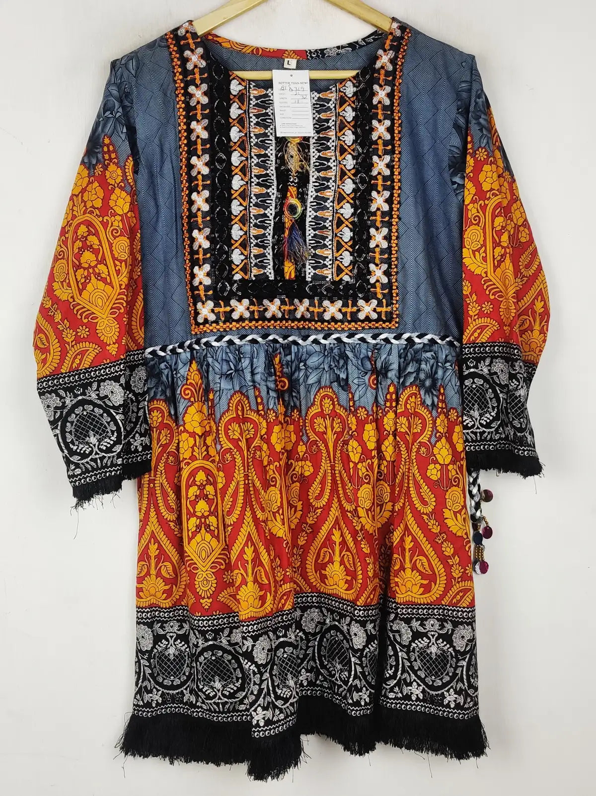 Buy online pre-used pre-loved 100% authentic & Original branded Unknown Brand (BK-6319) available in Pakistan. Top international brands avilable.