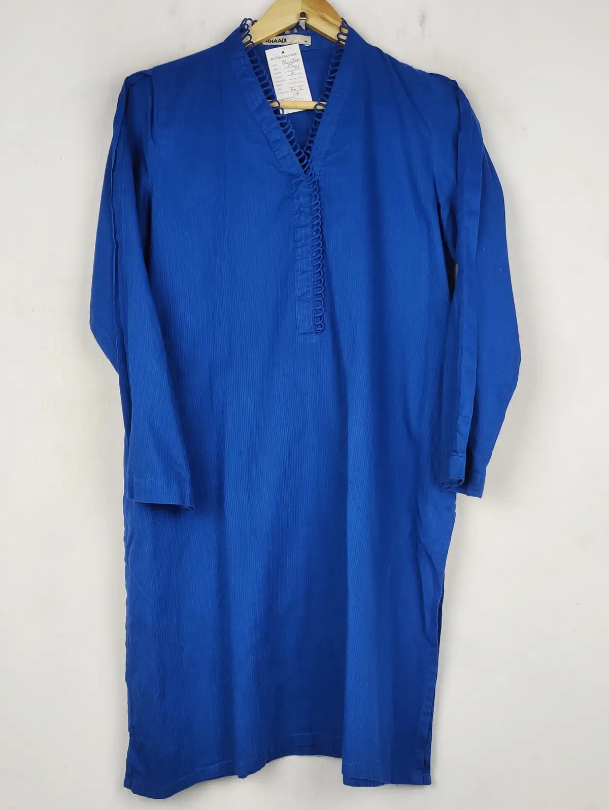 Buy online pre-used pre-loved 100% authentic & Original branded Khaadi (BK-6342) available in Pakistan. Top international brands avilable.