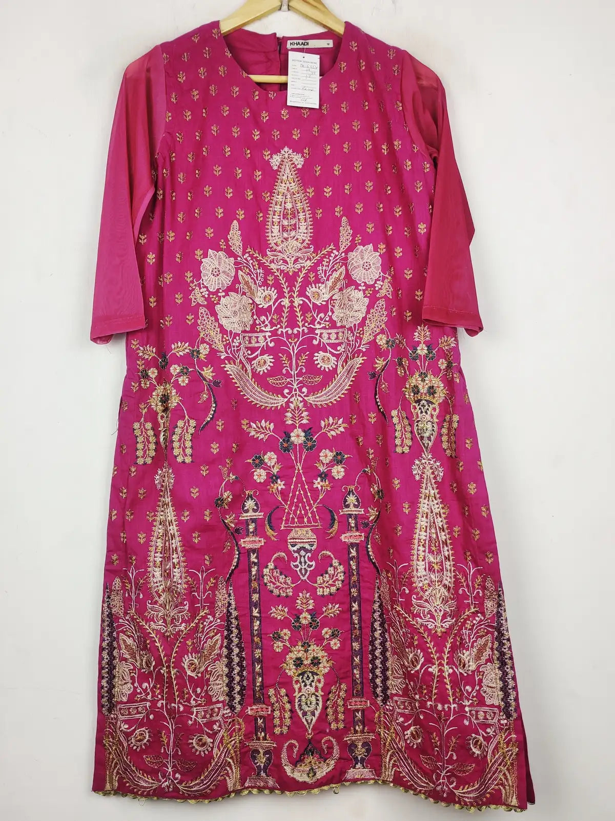 Buy online pre-used pre-loved 100% authentic & Original branded Khaadi (BK-6354) available in Pakistan. Top international brands avilable.