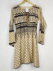 Buy online pre-used pre-loved 100% authentic & Original branded Unknown Brand (BK-6380) available in Pakistan. Top international brands avilable.