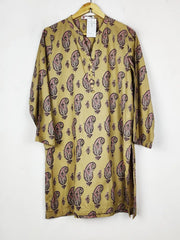Buy online pre-used pre-loved 100% authentic & Original branded Khaadi (BK-6452) available in Pakistan. Top international brands avilable.