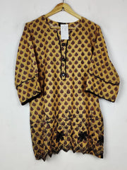 Buy online pre-used pre-loved 100% authentic & Original branded Zara (BK-6464) available in Pakistan. Top international brands avilable.