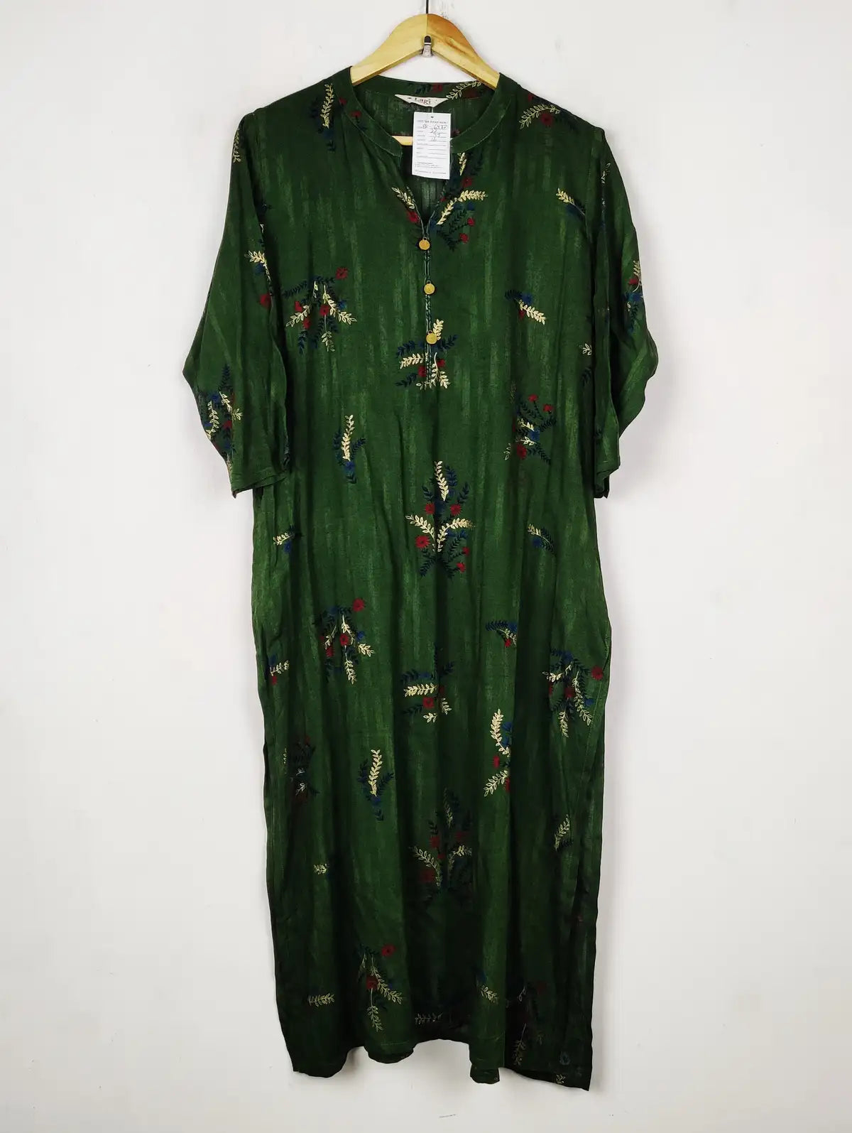 Buy online pre-used pre-loved 100% authentic & Original branded Lagi (BK-6477) available in Pakistan. Top international brands avilable.