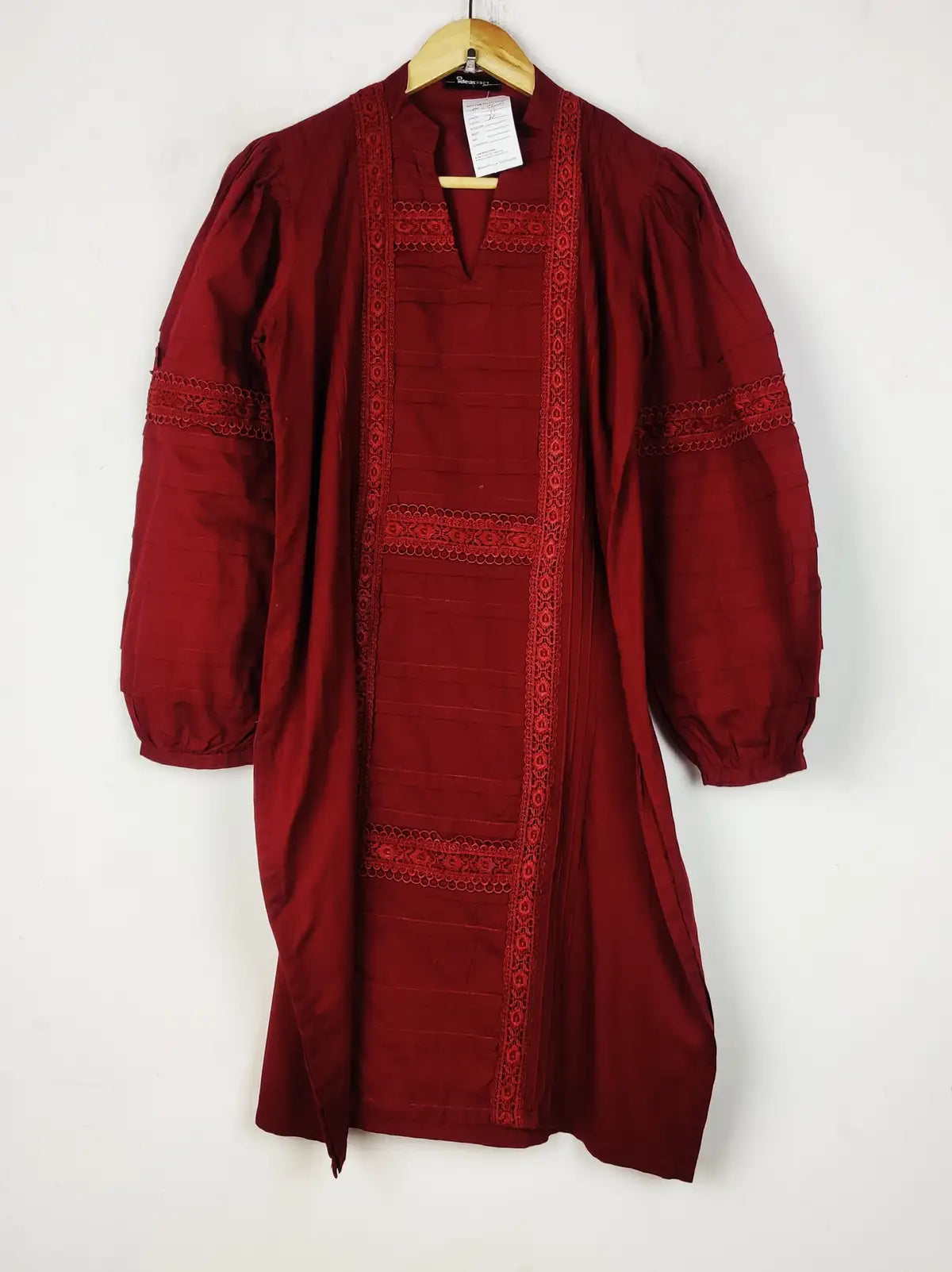 Buy online pre-used pre-loved 100% authentic & Original branded Ideas Pret (BK-6504) available in Pakistan. Top international brands avilable.