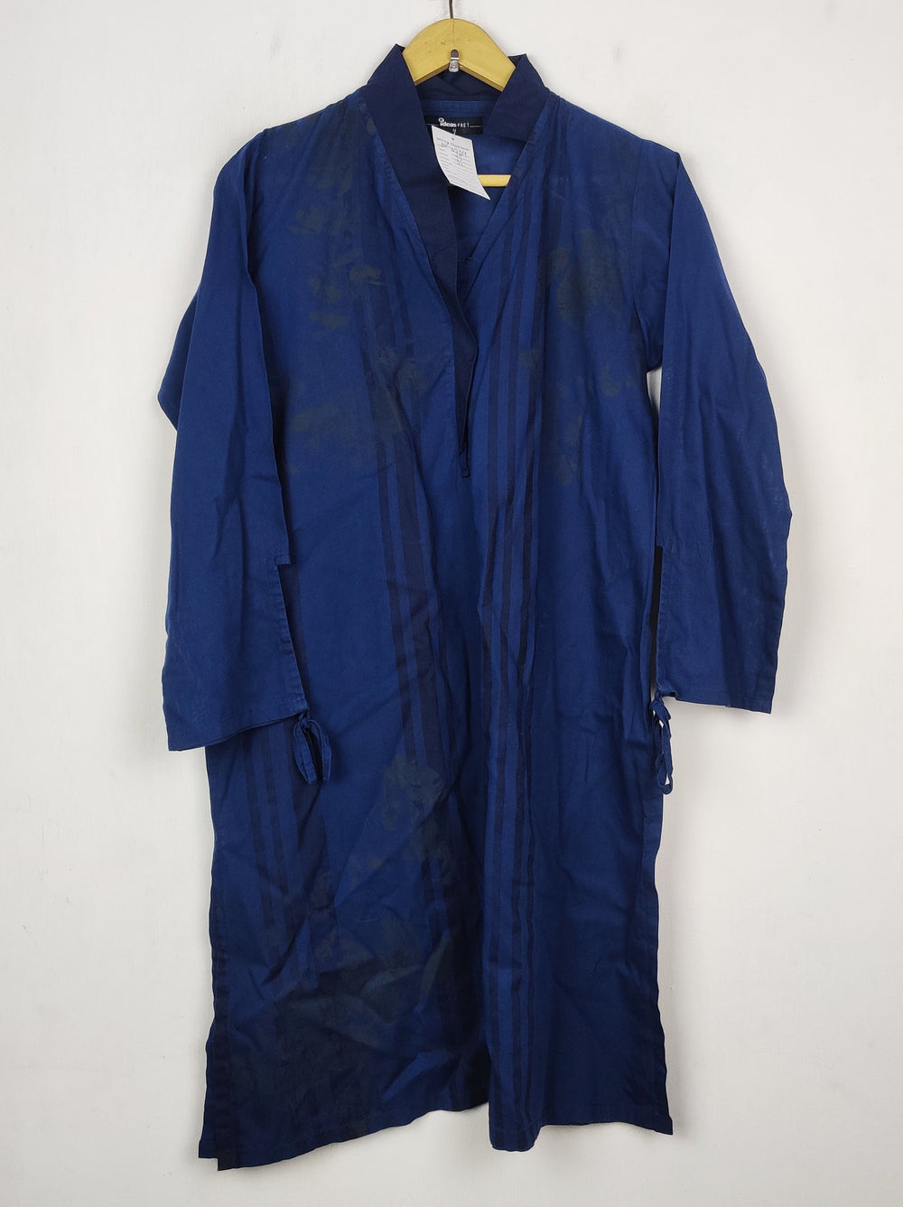 Buy online pre-used pre-loved 100% authentic & Original branded Ideas (BK-6539) available in Pakistan. Top international brands avilable.