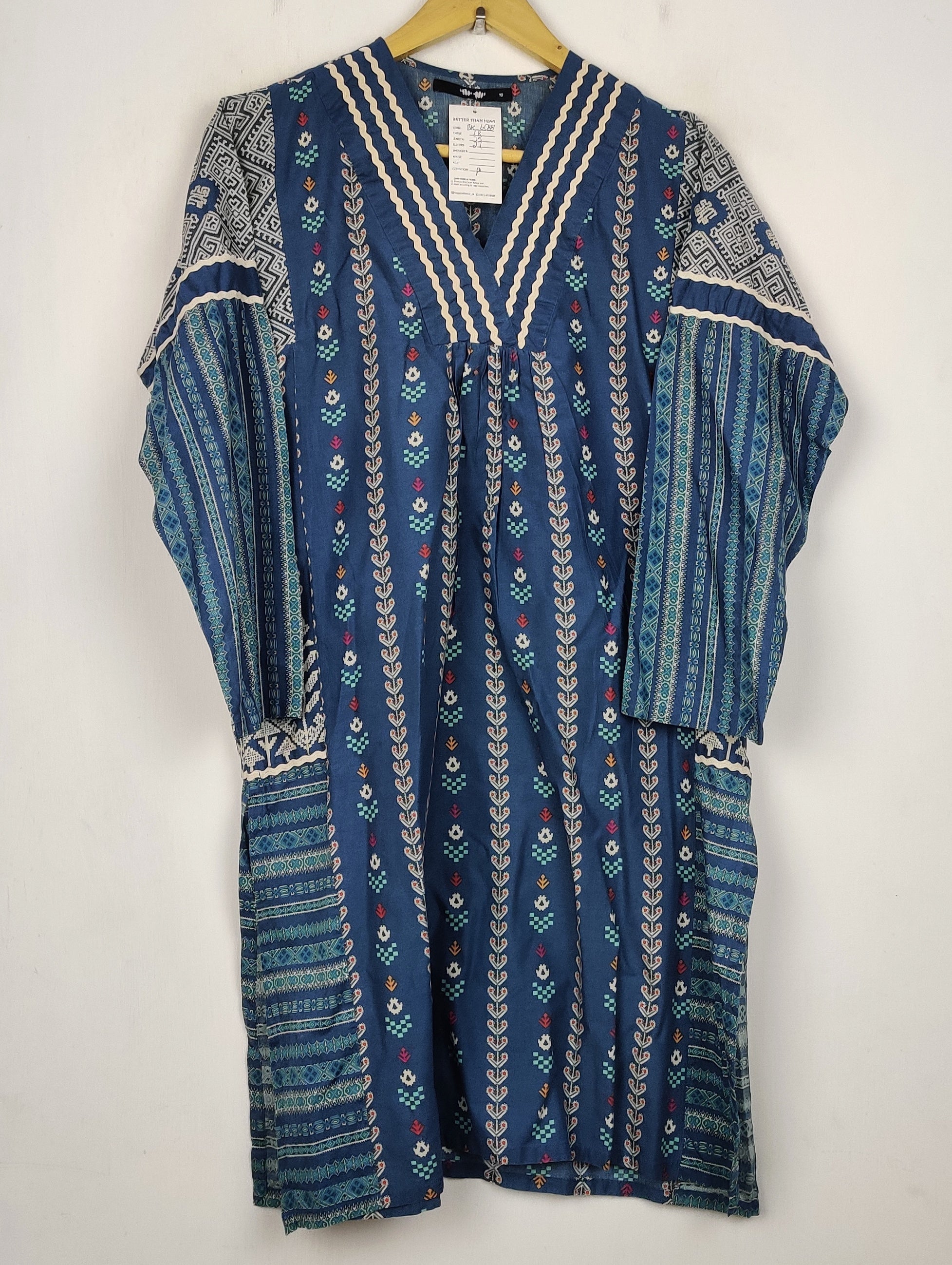Buy online pre-used pre-loved 100% authentic & Original branded Khaadi (BK-6588) available in Pakistan. Top international brands avilable.