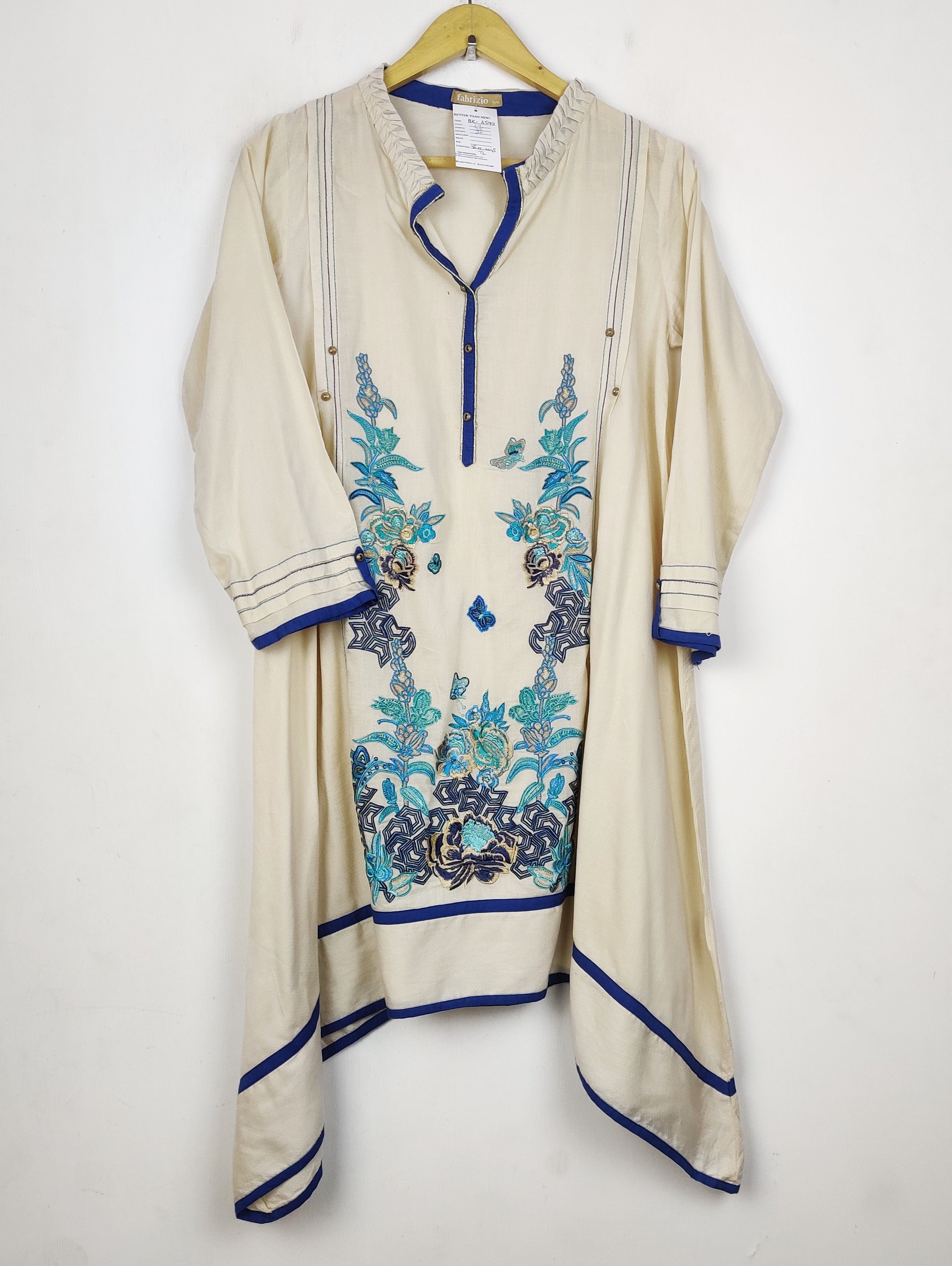 Buy online pre-used pre-loved 100% authentic & Original branded Fabrizio (BK-6592) available in Pakistan. Top international brands avilable.