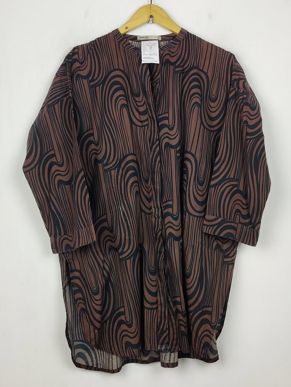 Buy online pre-used pre-loved 100% authentic & Original branded Khaadi (BK-6597) available in Pakistan. Top international brands avilable.