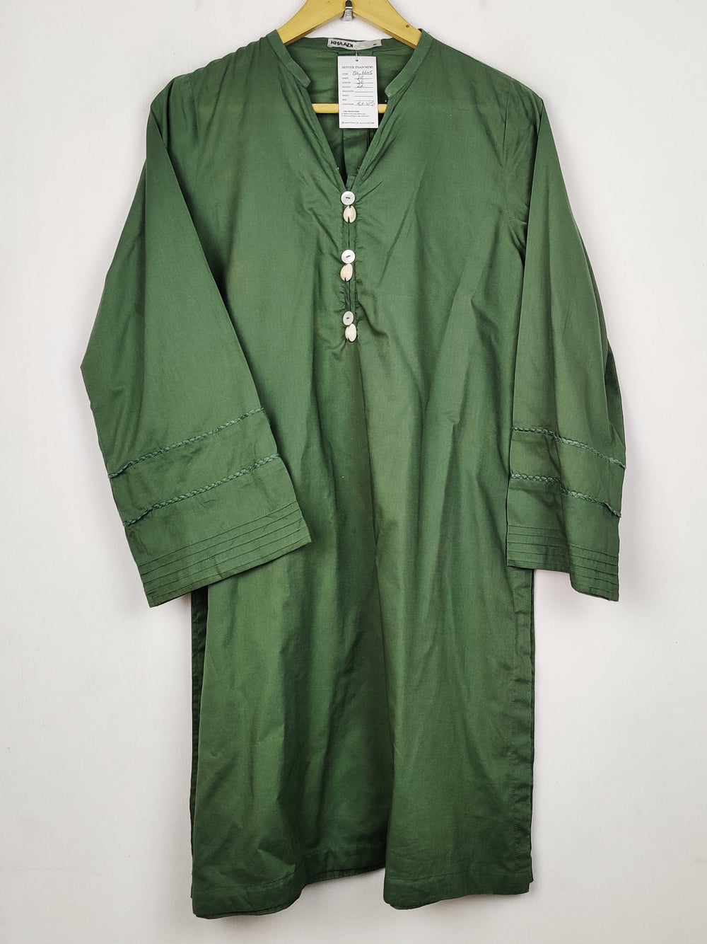 Buy online pre-used pre-loved 100% authentic & Original branded Khaadi (BK-6605) available in Pakistan. Top international brands avilable.