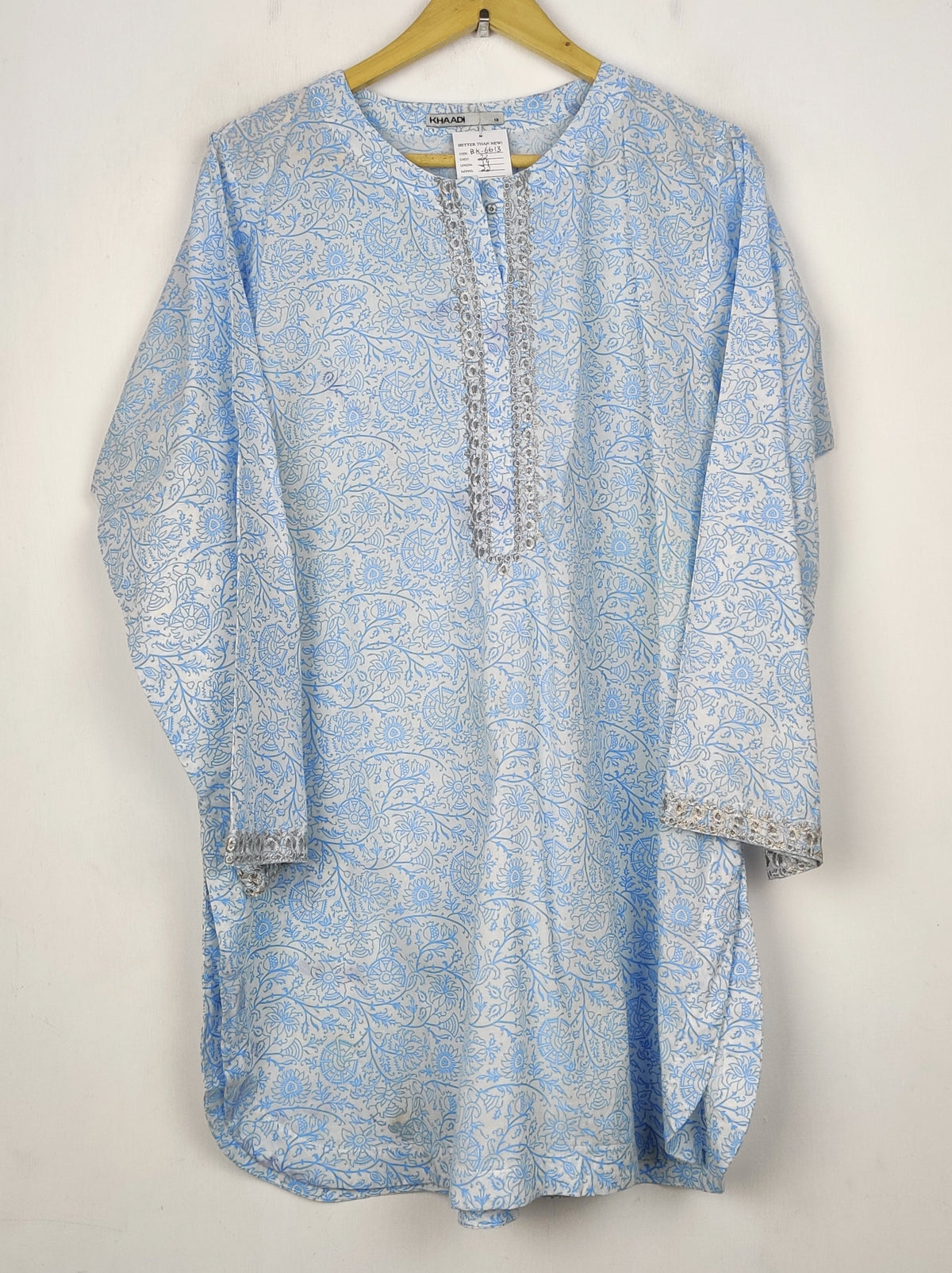 Buy online pre-used pre-loved 100% authentic & Original branded Khaadi (BK-6613) available in Pakistan. Top international brands avilable.