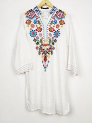 Buy online pre-used pre-loved 100% authentic & Original branded Motif (BK-6784) available in Pakistan. Top international brands avilable.