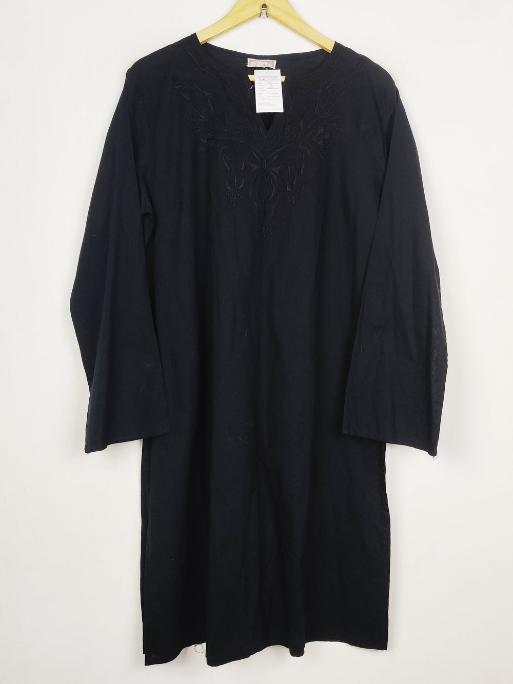 Buy online pre-used pre-loved 100% authentic & Original branded Kushi (BK-6790) available in Pakistan. Top international brands avilable.