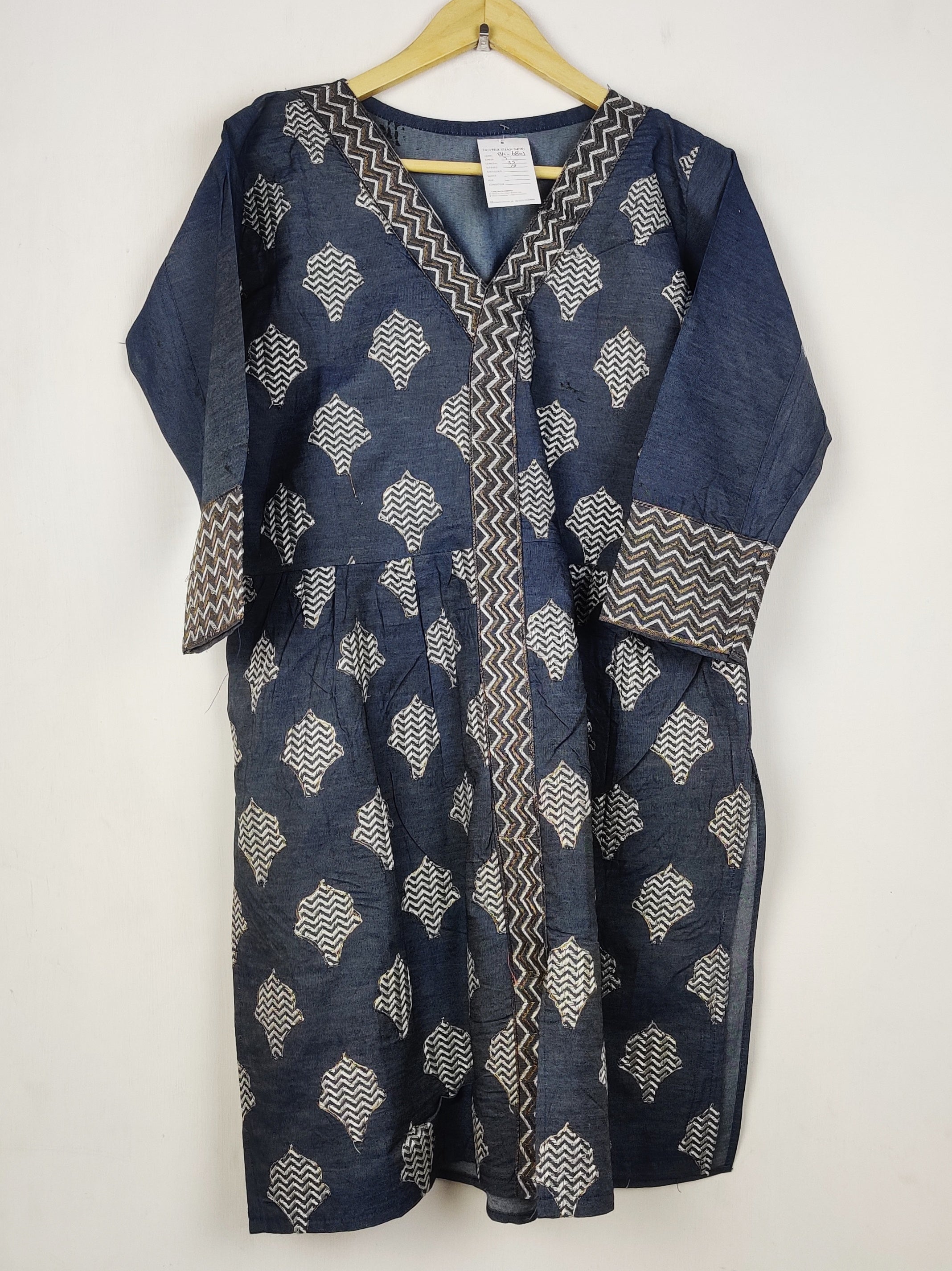 Buy online pre-used pre-loved 100% authentic & Original branded Unknown Brand (BK-6801) available in Pakistan. Top international brands avilable.