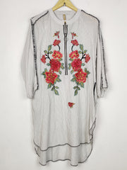 Buy online pre-used pre-loved 100% authentic & Original branded Ethnic (BK-6831) available in Pakistan. Top international brands avilable.