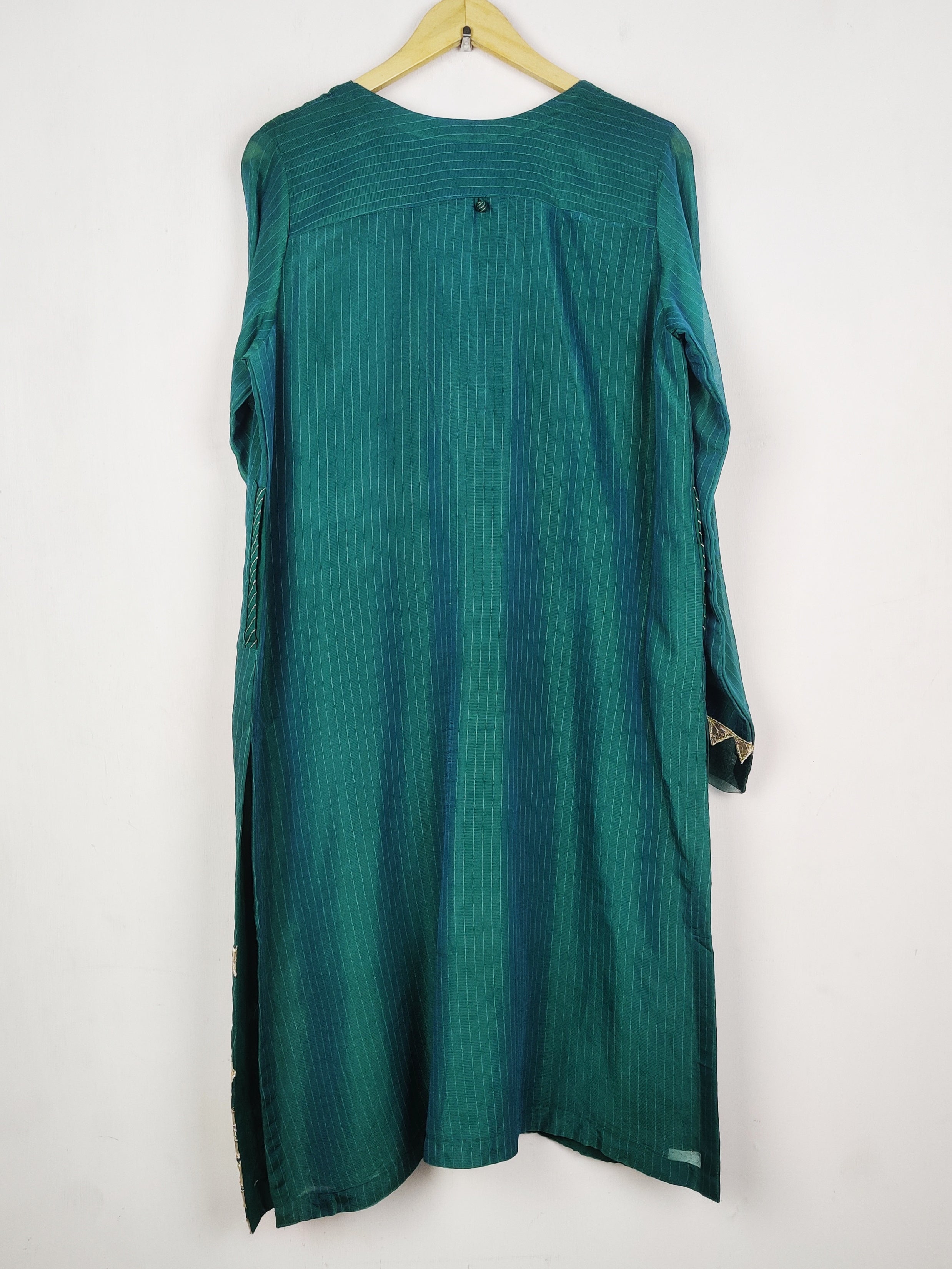 Almirah (BK-6841)