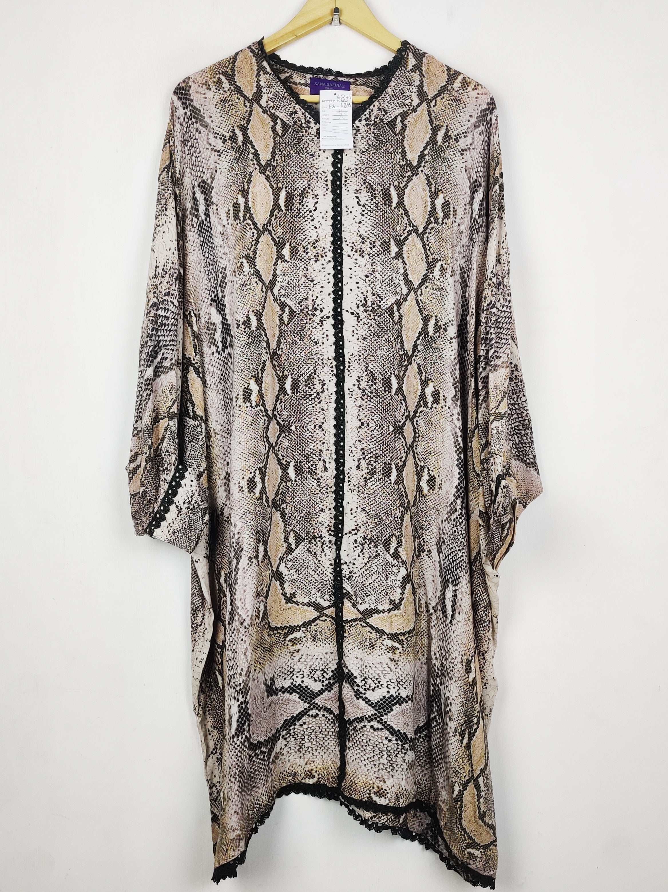 Buy online pre-used pre-loved 100% authentic & Original branded Sana Safinaz (BK-6845) available in Pakistan. Top international brands avilable.
