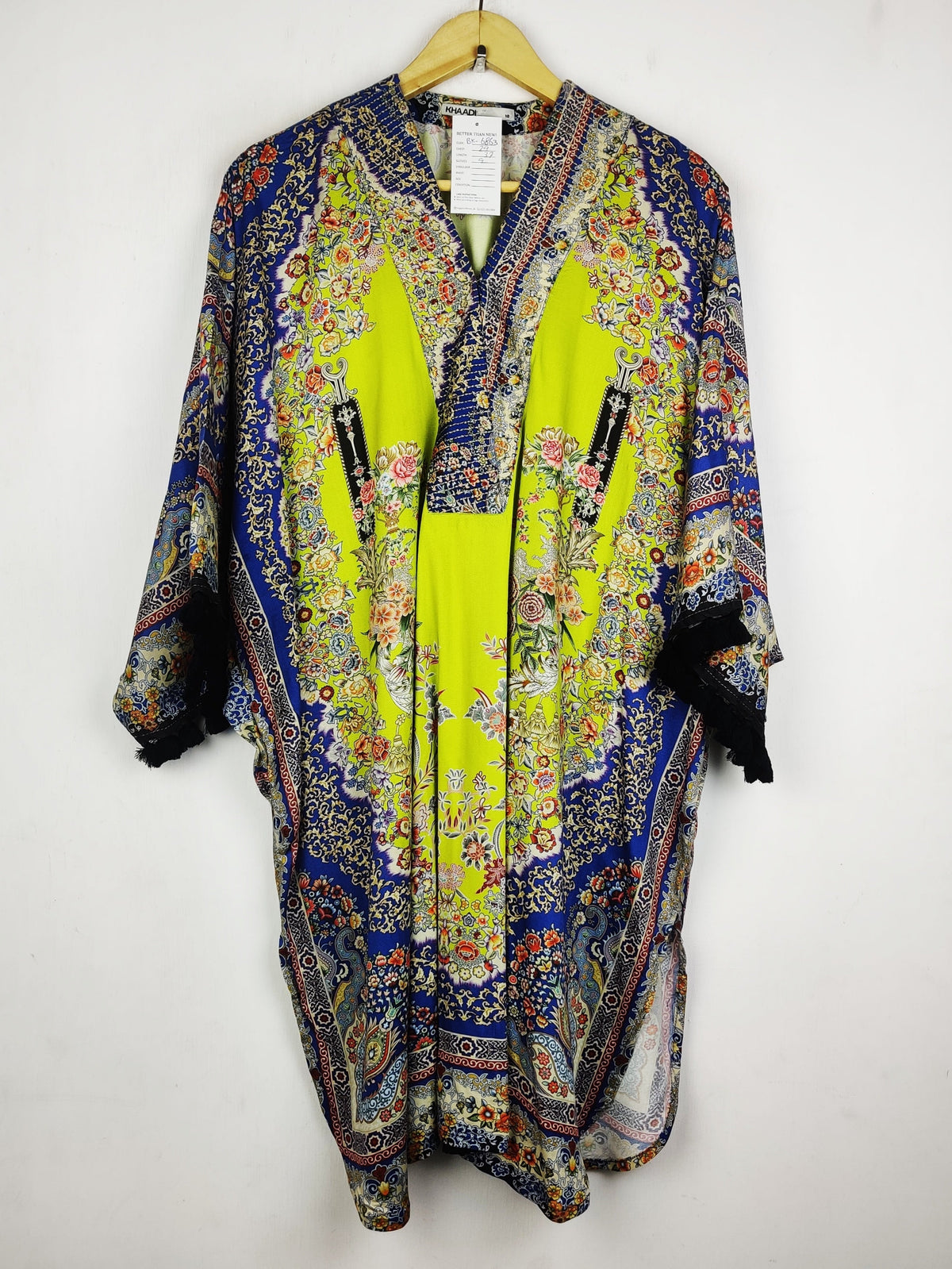 Buy online pre-used pre-loved 100% authentic & Original branded Khaadi (BK-6863) available in Pakistan. Top international brands avilable.