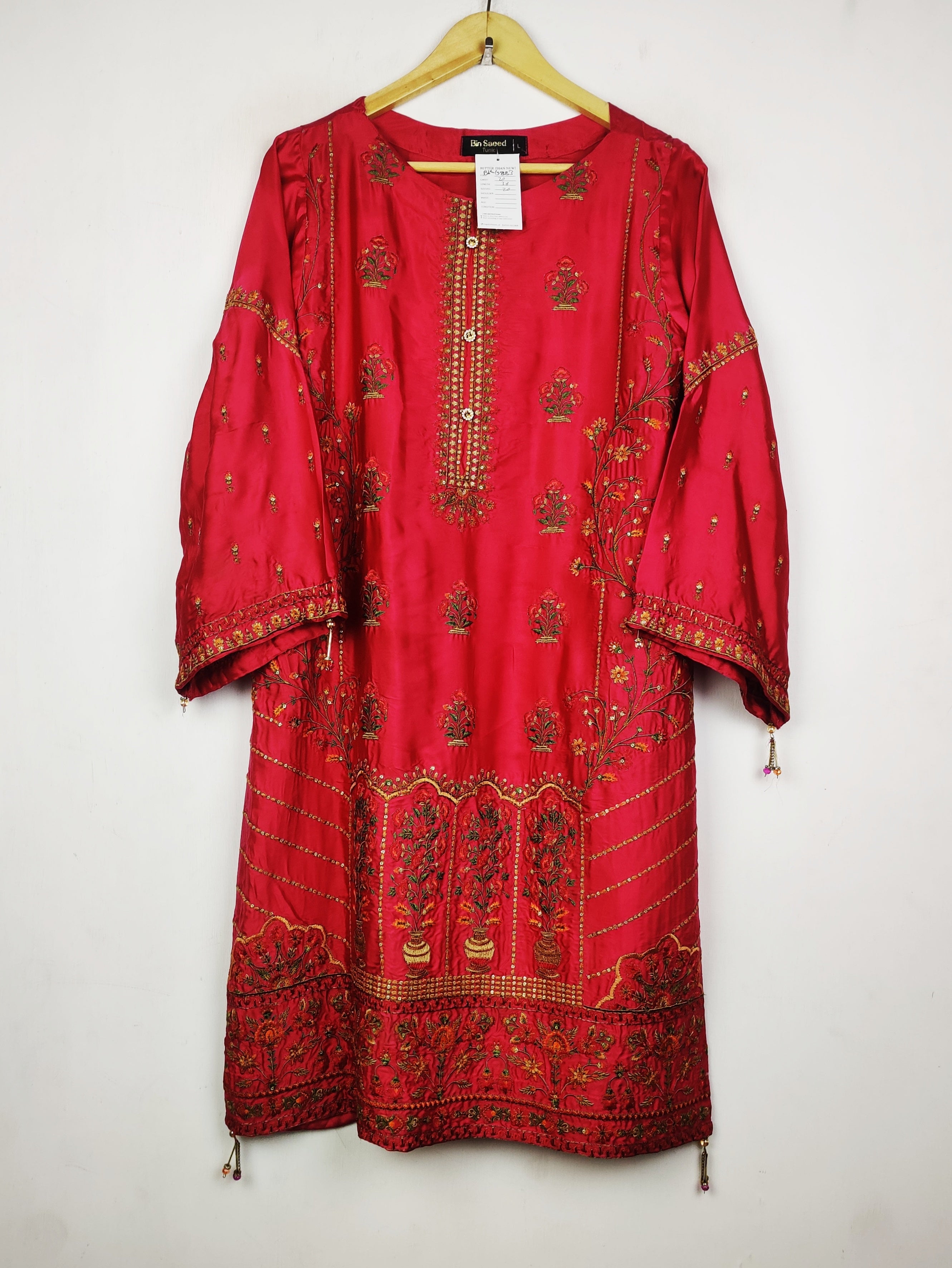 Buy online pre-used pre-loved 100% authentic & Original branded Bin Saeed (BK-6883) available in Pakistan. Top international brands avilable.