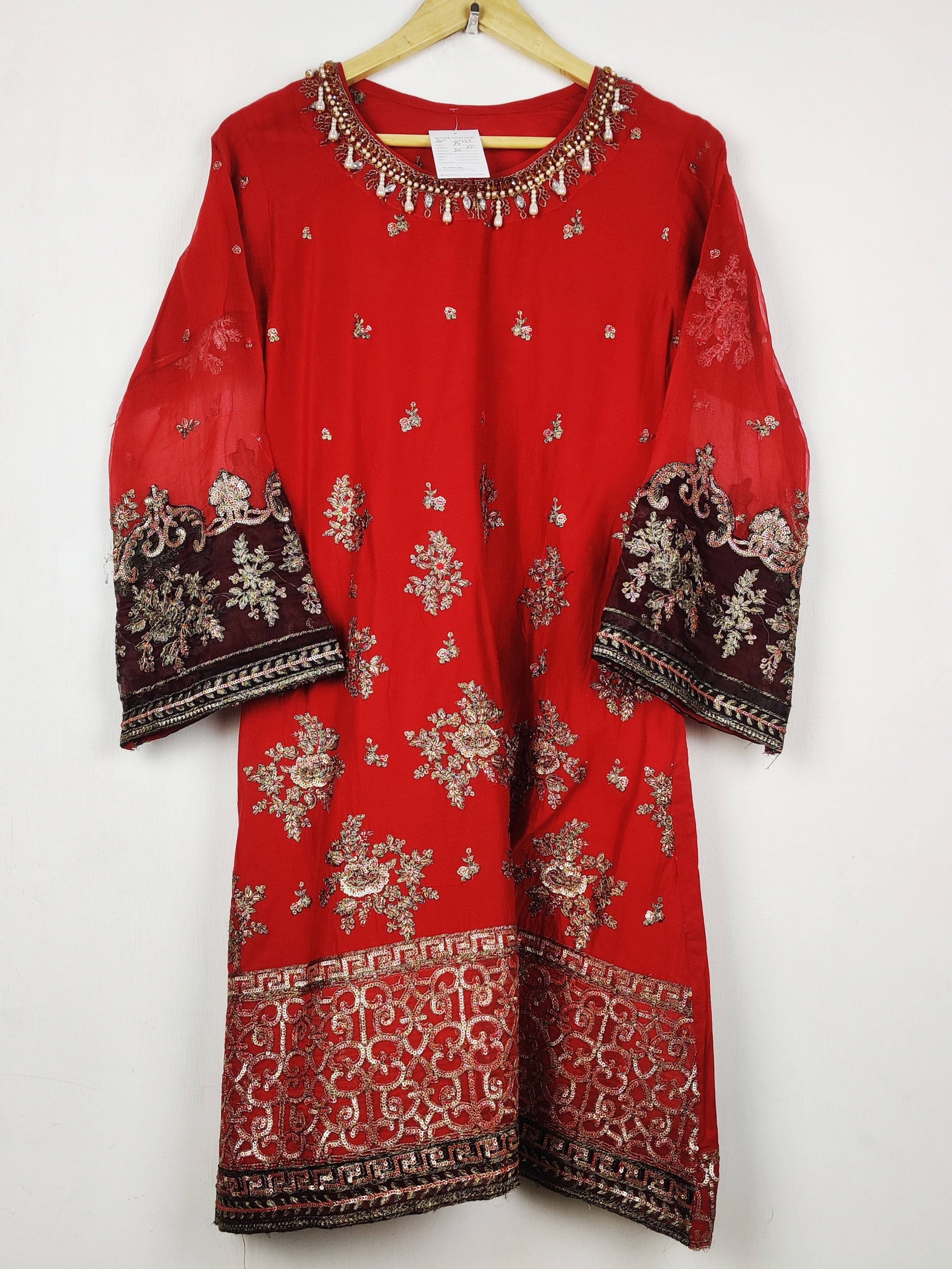 Buy online pre-used pre-loved 100% authentic & Original branded Unknown Brand (BK-6952) available in Pakistan. Top international brands avilable.