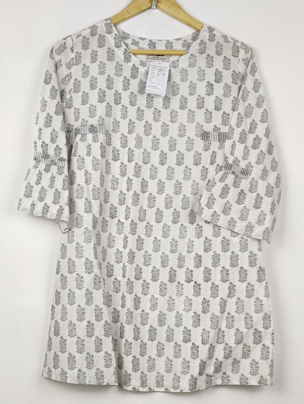 Buy online pre-used pre-loved 100% authentic & Original branded Fabindia (BK-6965) available in Pakistan. Top international brands avilable.