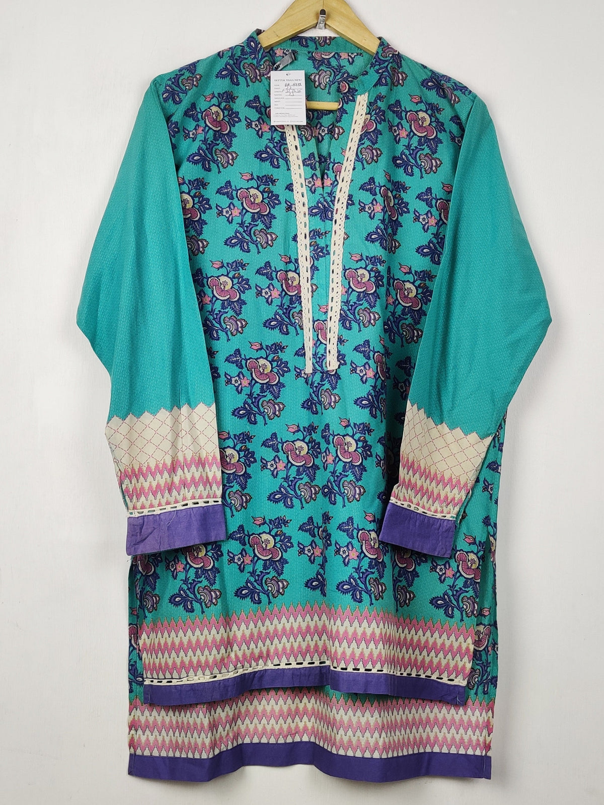 Buy online pre-used pre-loved 100% authentic & Original branded Khaadi (BK-6988) available in Pakistan. Top international brands avilable.