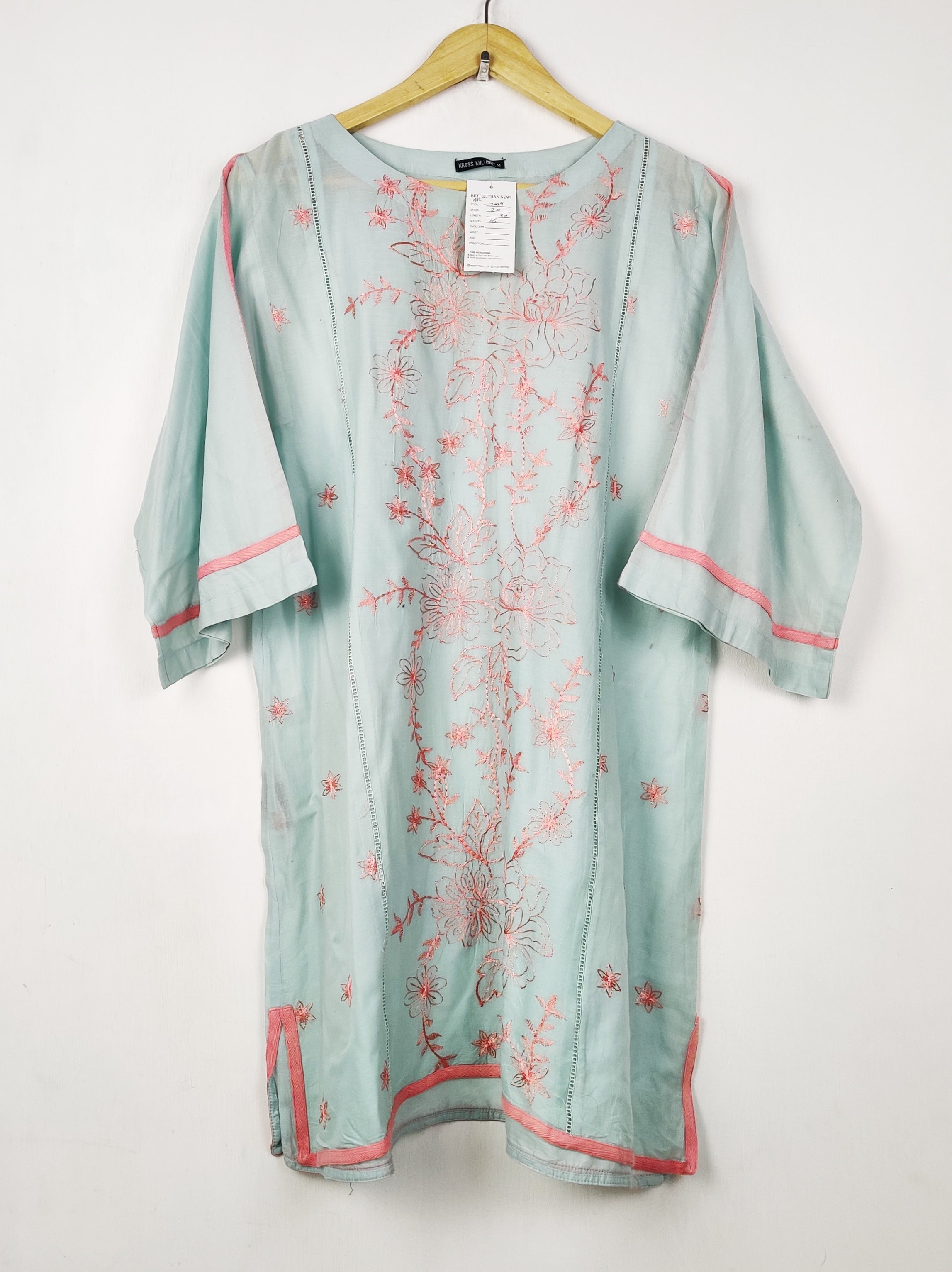 Buy online pre-used pre-loved 100% authentic & Original branded Kross Kulture (BK-7009) available in Pakistan. Top international brands avilable.