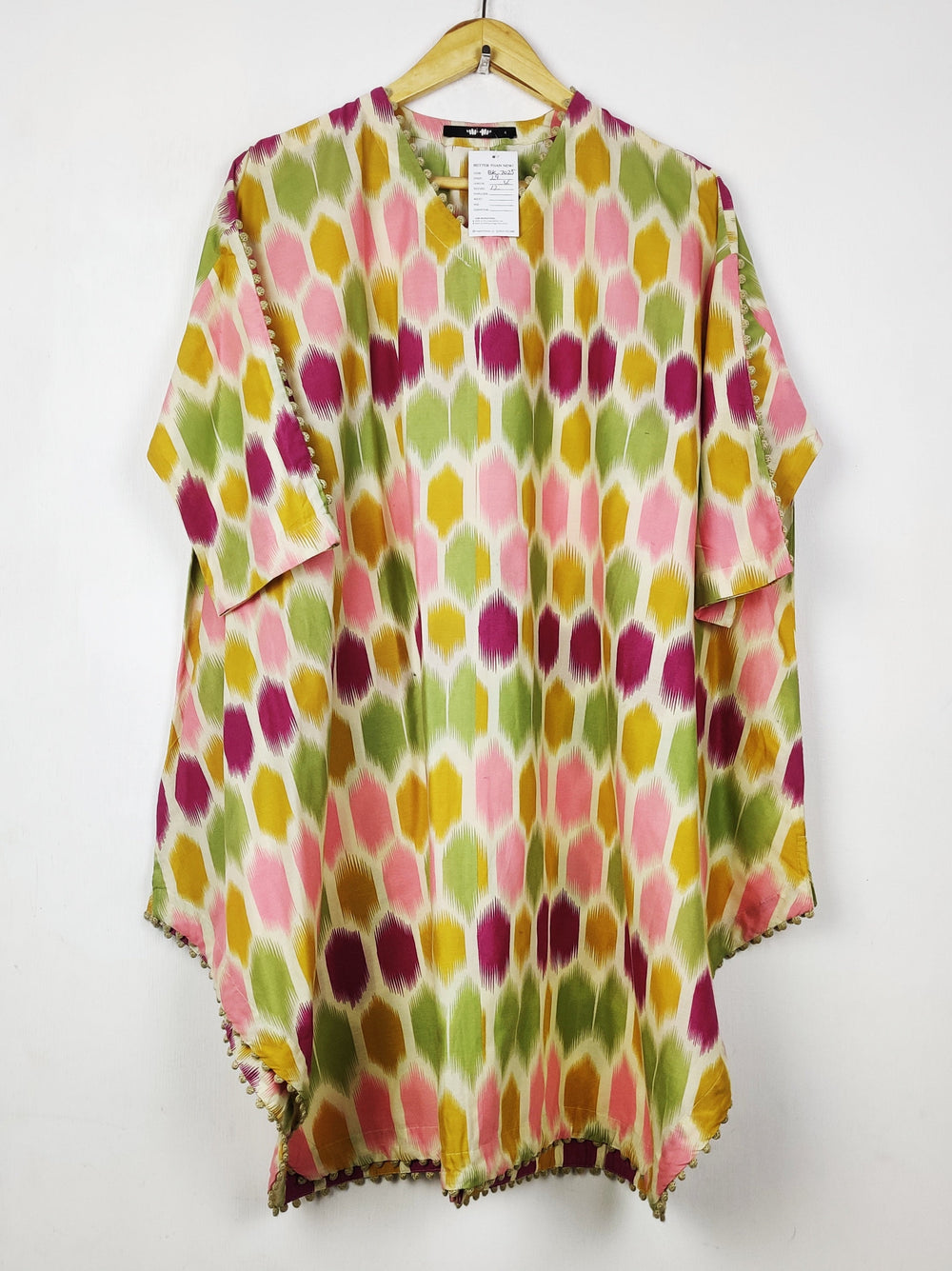 Buy online pre-used pre-loved 100% authentic & Original branded Khaadi (BK-7025) available in Pakistan. Top international brands avilable.