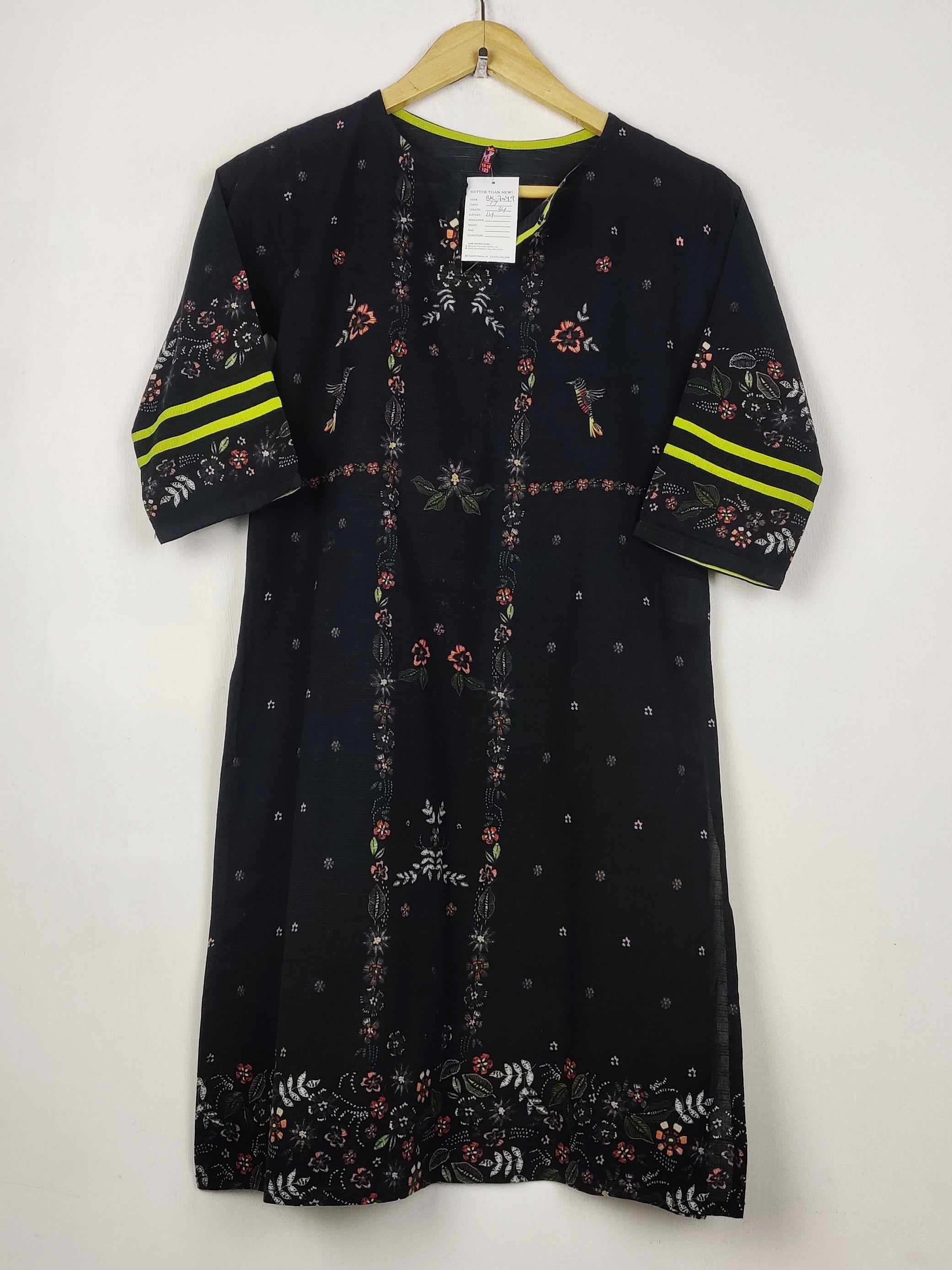 Buy online pre-used pre-loved 100% authentic & Original branded Pepper Land (BK-7049) available in Pakistan. Top international brands avilable.
