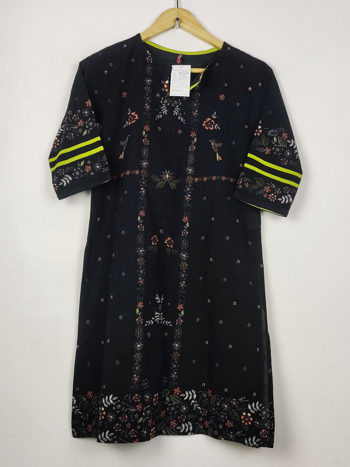 Buy online pre-used pre-loved 100% authentic & Original branded Pepper Land (BK-7049) available in Pakistan. Top international brands avilable.