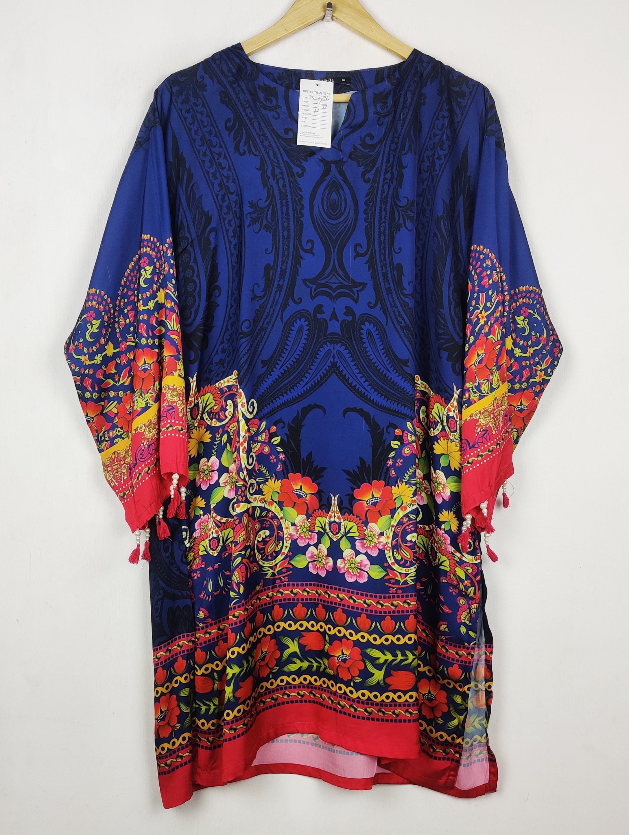 Buy online pre-used pre-loved 100% authentic & Original branded Khaadi (BK-7096) available in Pakistan. Top international brands avilable.