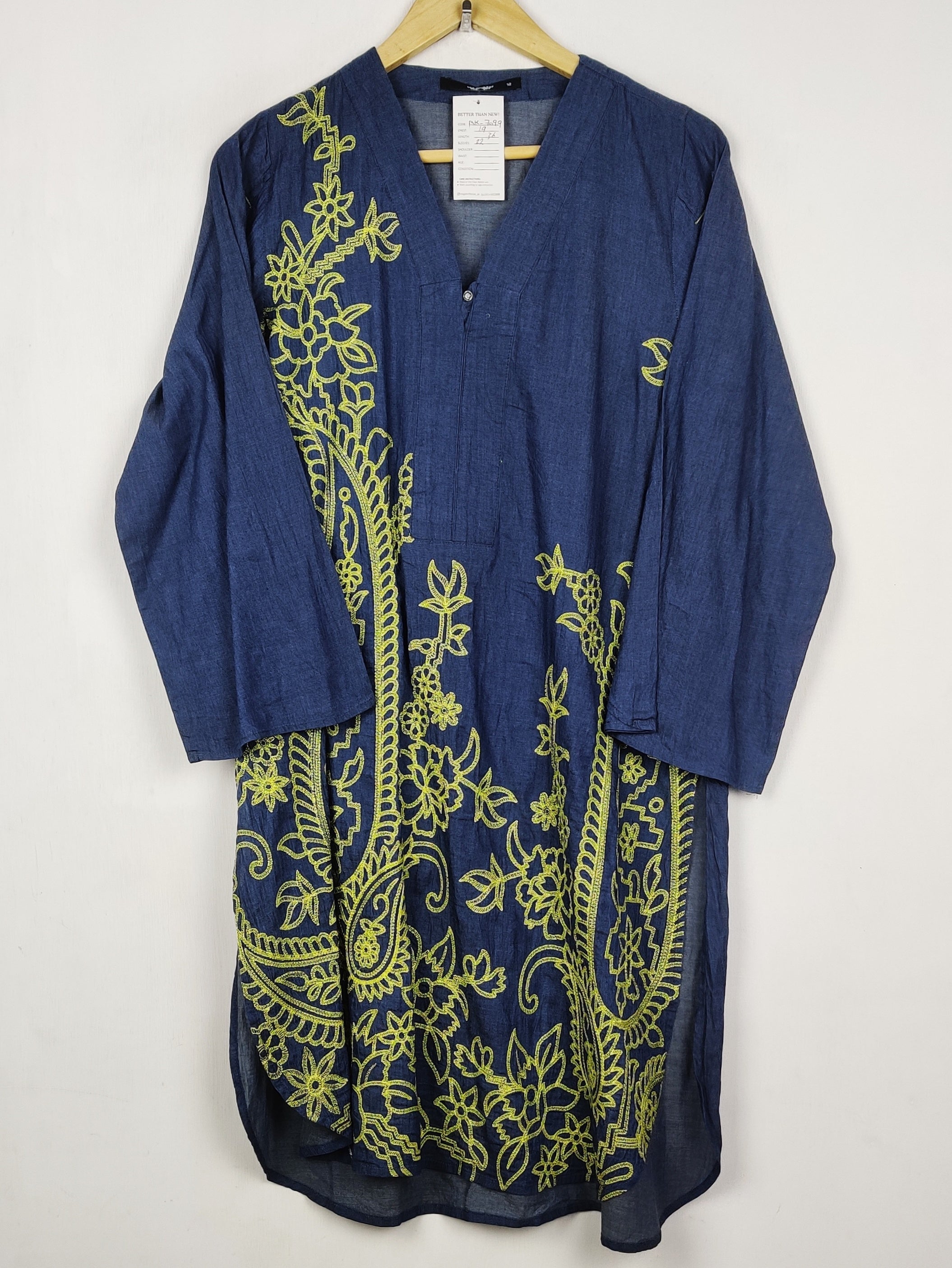 Buy online pre-used pre-loved 100% authentic & Original branded Khaadi (BK-7099) available in Pakistan. Top international brands avilable.