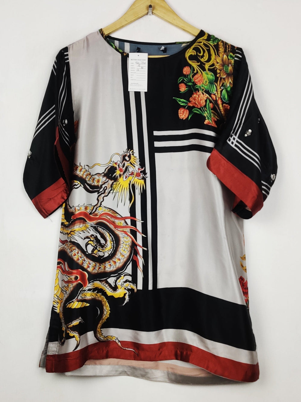 Buy online pre-used pre-loved 100% authentic & Original branded Khaadi (BK-7101) available in Pakistan. Top international brands avilable.