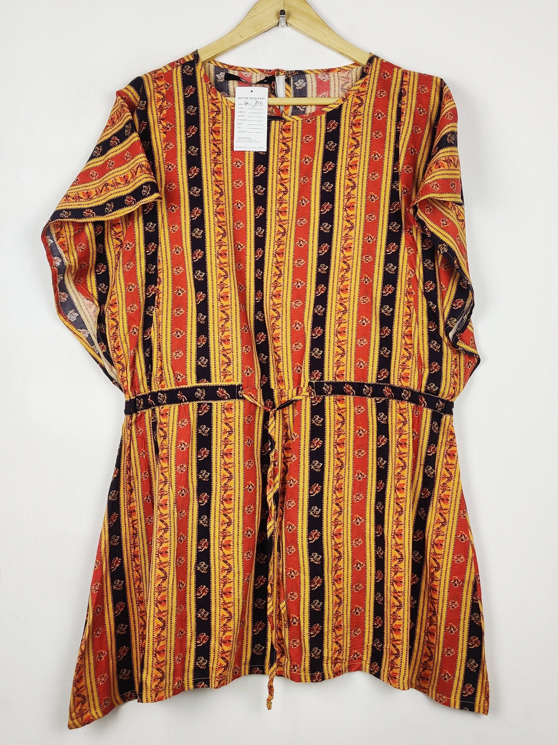 Buy online pre-used pre-loved 100% authentic & Original branded Khaadi (BK-7110) available in Pakistan. Top international brands avilable.
