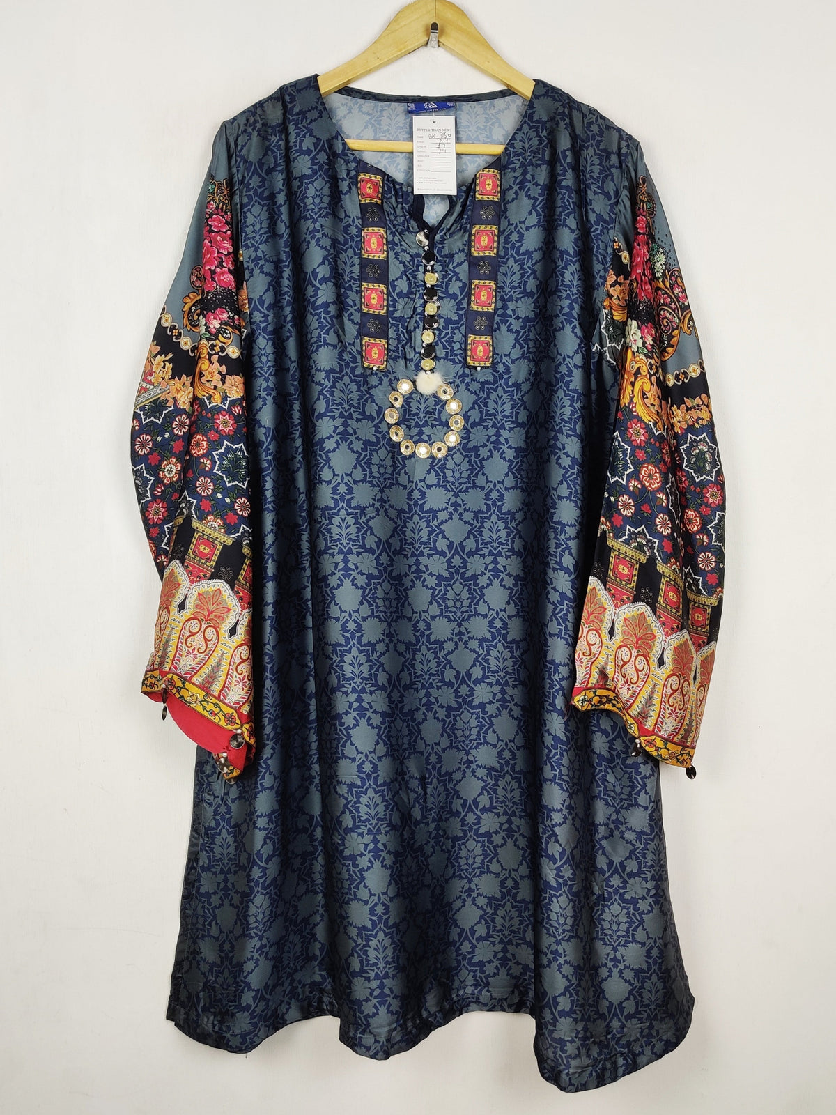 Buy online pre-used pre-loved 100% authentic & Original branded Al Rafah (BK-7150) available in Pakistan. Top international brands avilable.