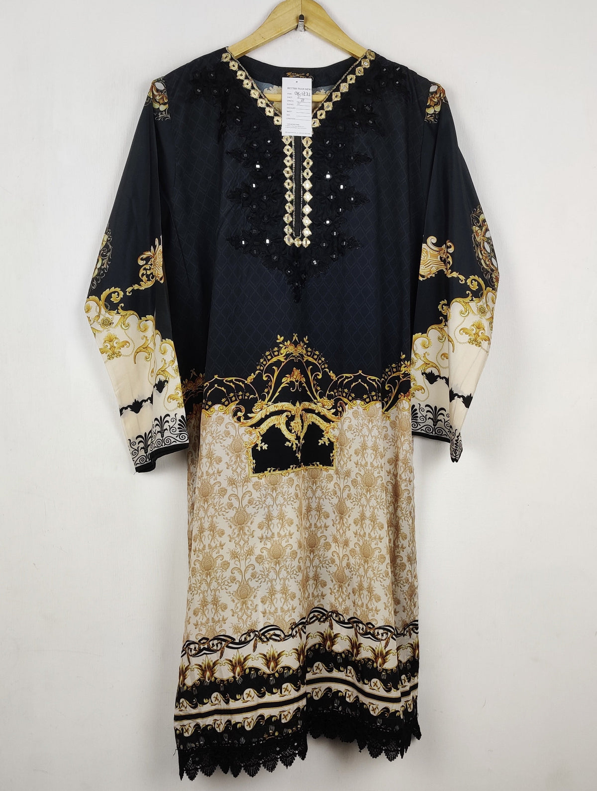 Buy online pre-used pre-loved 100% authentic & Original branded Maryam (BK-7171) available in Pakistan. Top international brands avilable.