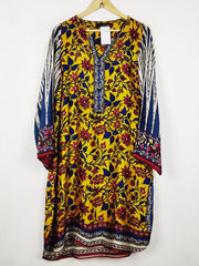 Buy online pre-used pre-loved 100% authentic & Original branded Khaadi (BK-7184) available in Pakistan. Top international brands avilable.